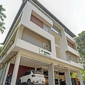 Sreepathi Nirmalyam 400 Mts From Guruvayoor Temple *** Guruvayur